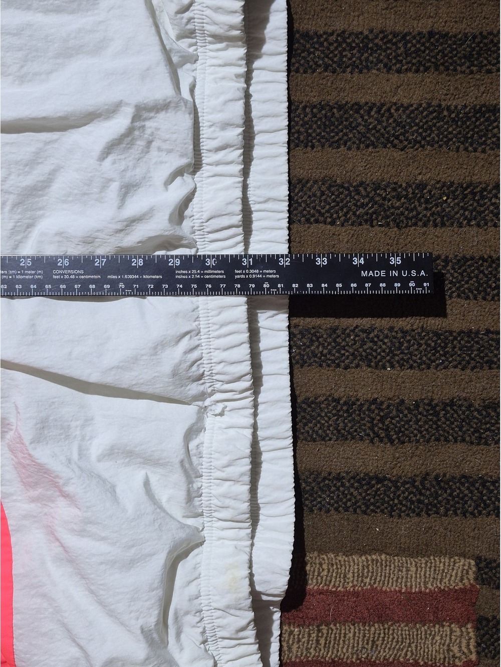 Nike Big Pink Swoosh White Gray Mesh Lined Zip Windbreaker - Picture 6 of 7
